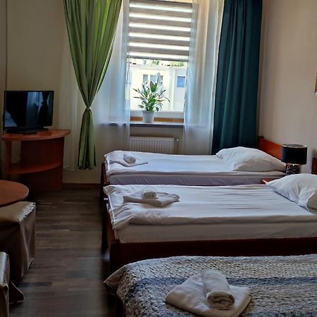 Hotel Piast Ныса Номер фото